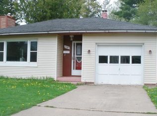 328 Lake Ave, Ironwood, MI 49938
