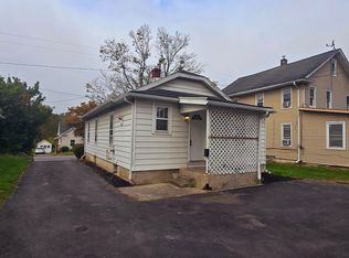 1128 N 5th St #2B-1BA, Stroudsburg, PA 18360