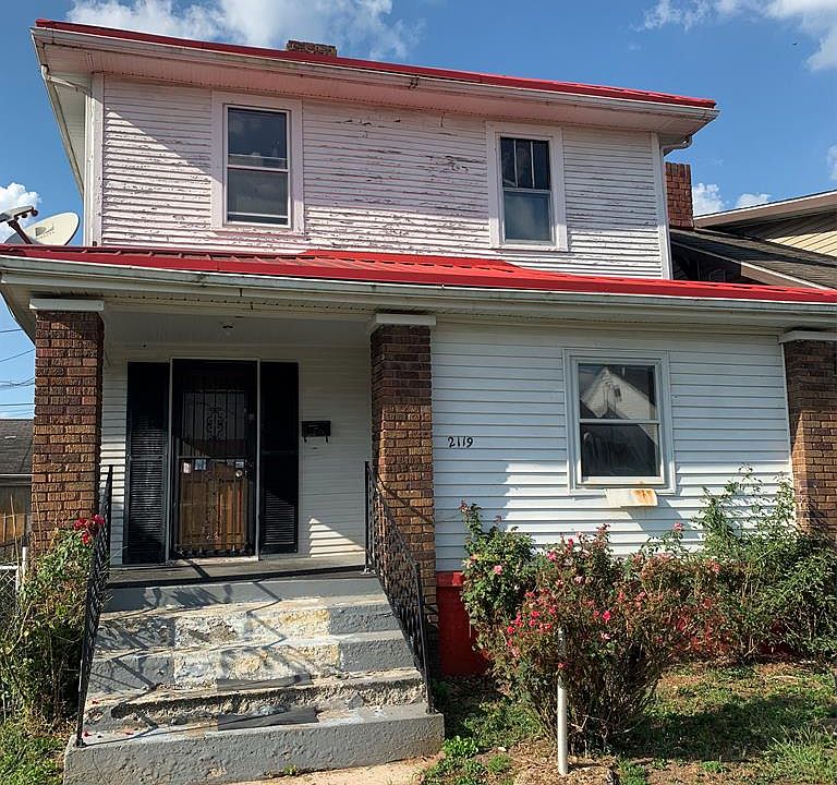 1st image of 2119 Charles St