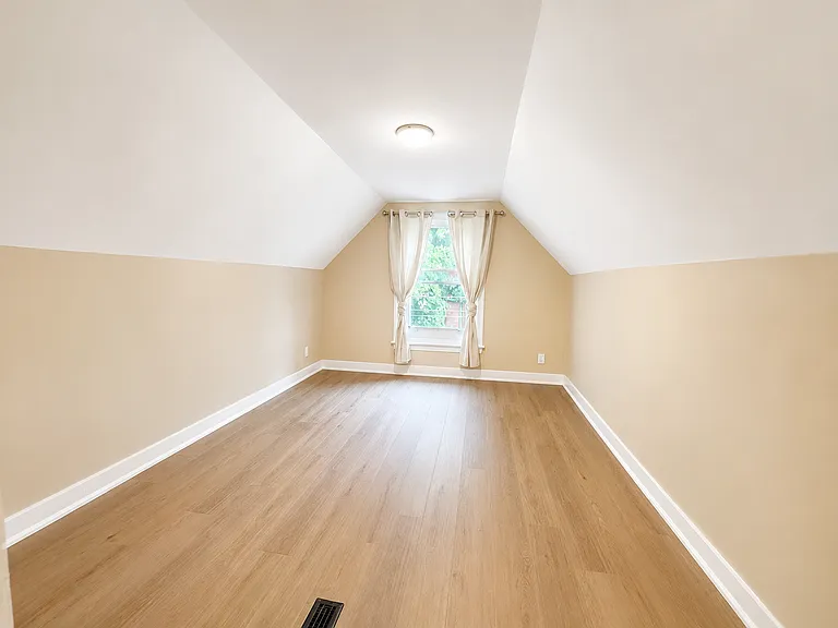 189 Stinson St — Photo 19