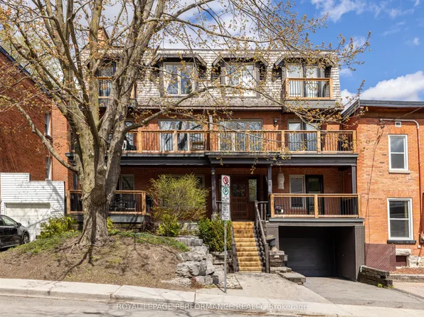 71 Sweetland Ave #2, Ottawa, ON K1N 7T9