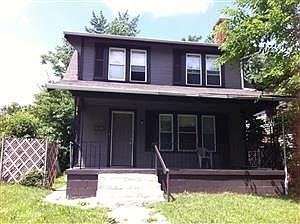 2nd image of 1346 E Kossuth St