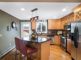 58 Valley Rd, East Greenwich, RI 02818