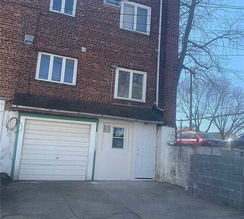 2nd image of 9601 149th Ave