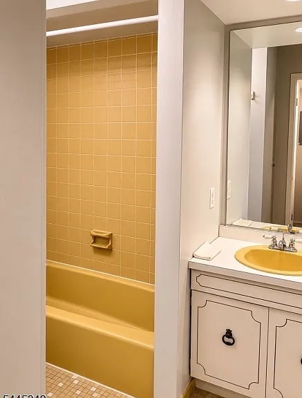 120 Fairview Ave #3B — Photo 11