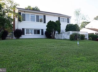 1262 Everett Ave, Woodbridge, VA 22191