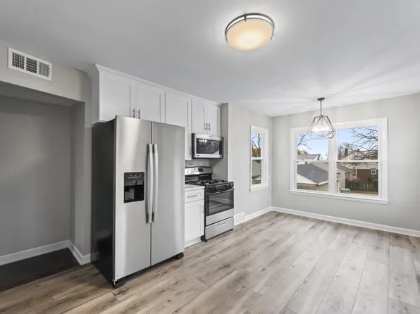 2979 North 89th STREET, Milwaukee, WI 53222