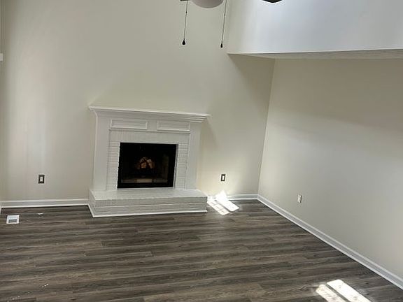 5th image of 818 Manning Way SW