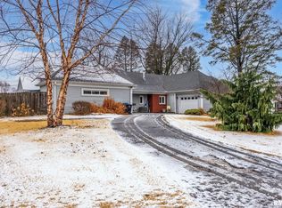 2416 35th Ave, Rock Island, IL 61201
