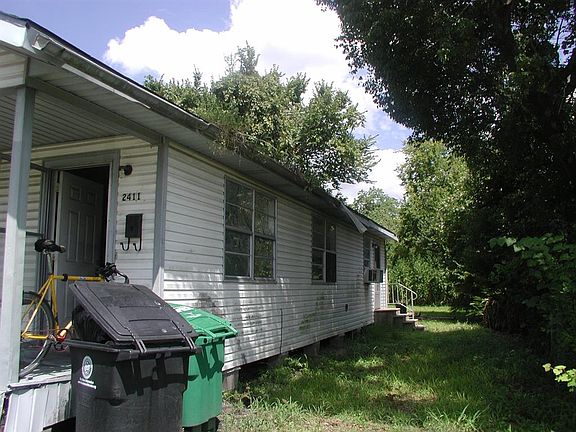 4th image of 2411 McIlhenny St