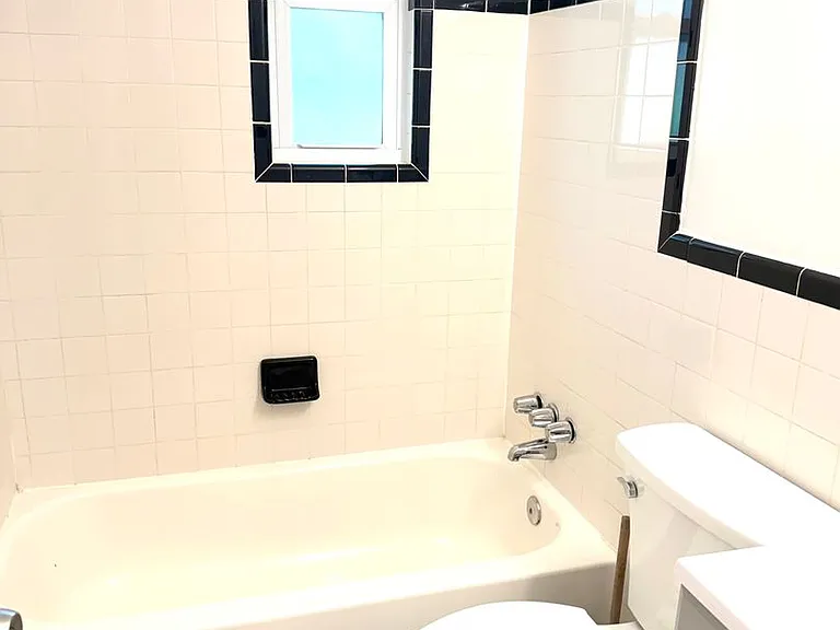 4108, 40th St, 4013 38th St. DWG LLC — Photo 28