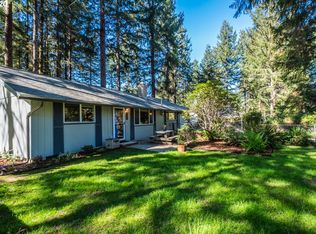 5670 Maple Dr, Florence, OR 97439
