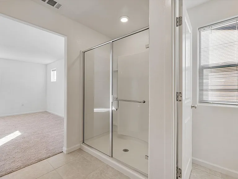 5319 Hames Valley Ln — Photo 37