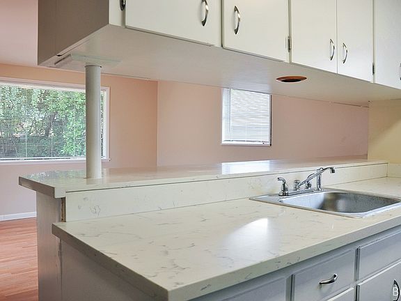 4th image of 7506 26th Ave NE