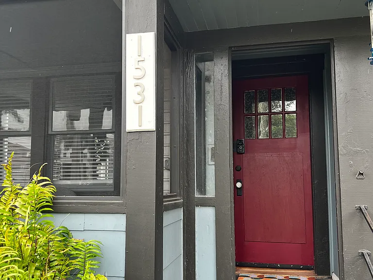 1531 Hough St — Photo 2