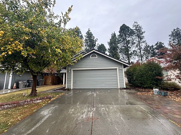 2nd image of 1417 Towse Dr