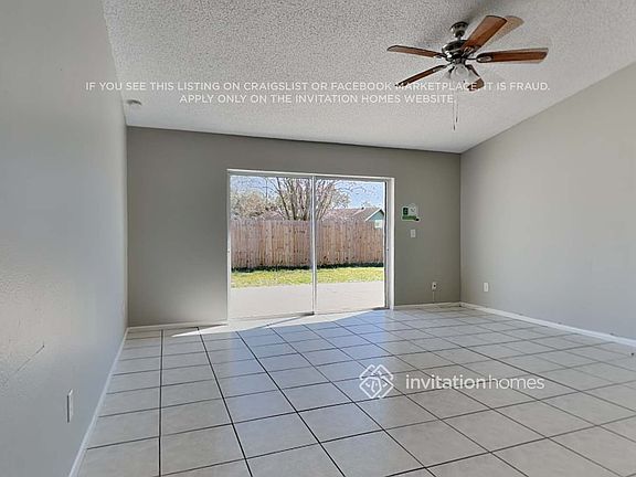 3rd image of 1057 Bridlewood Way