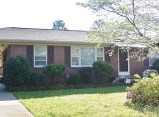 206 Westside Dr, Lexington, SC 29072