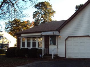 5 Easton Ct #A, Whiting, NJ