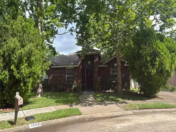 14926 El Grande Dr, Houston, TX 77083