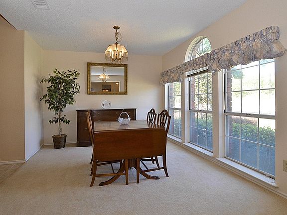 4th image of 3742 Virginia Pine Dr