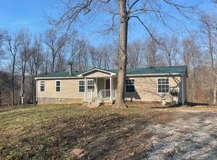 10150 Crawford Rd SE, Elizabeth, IN 47117