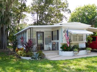 34 Coachlight Ct, Daytona Beach, FL 32119