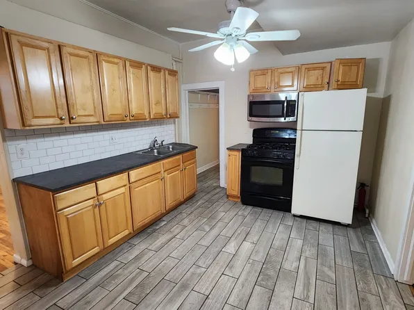 327 3rd Ave