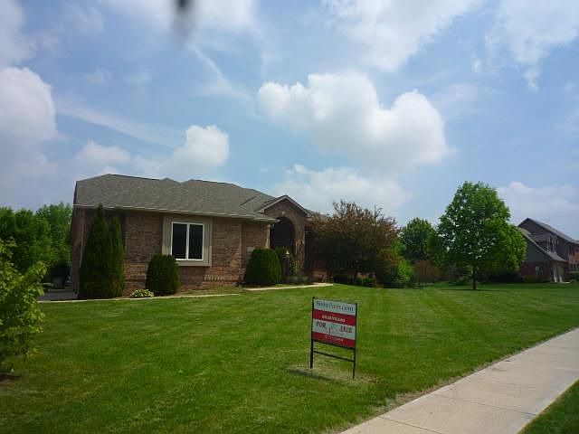 1st image of 7630 Meadow Violet Dr
