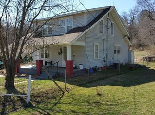 4310 Maxwell Rd, Saint Joseph, MO 64505