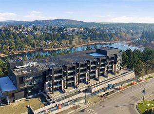 2341 Bear Mountain Pkwy #605, Langford, BC