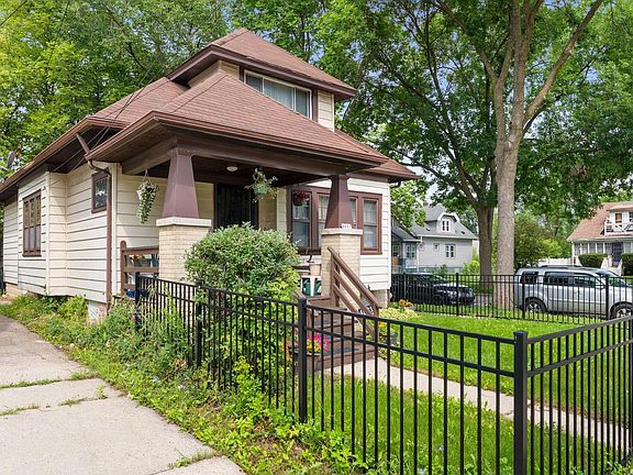 2nd image of 4881 N 27th STREET