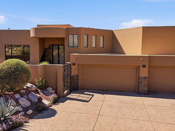 3rd image of 12137 N Solitude Ridge Pl