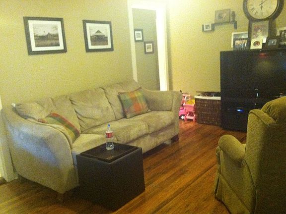 4th image of 137 Lucille St