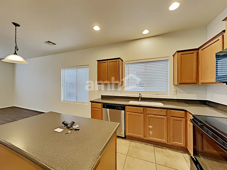 7304 W Candlewood Way — Photo 4