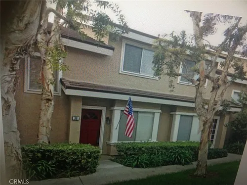 98 Greenmoor #49 Photo 1
