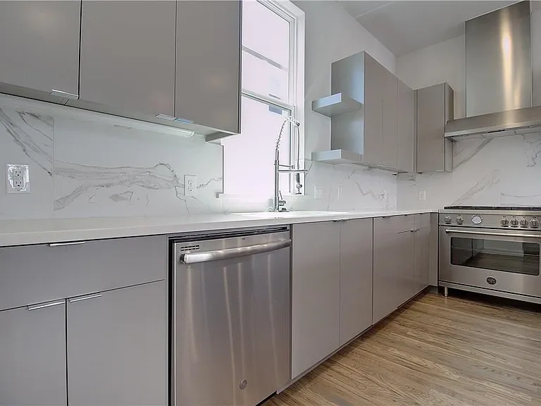 2310 N Carroll Ave #105 — Photo 9