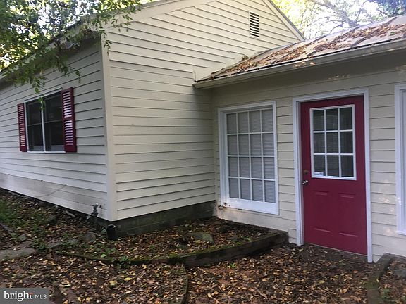 3rd image of 309 Princess Elizabeth St