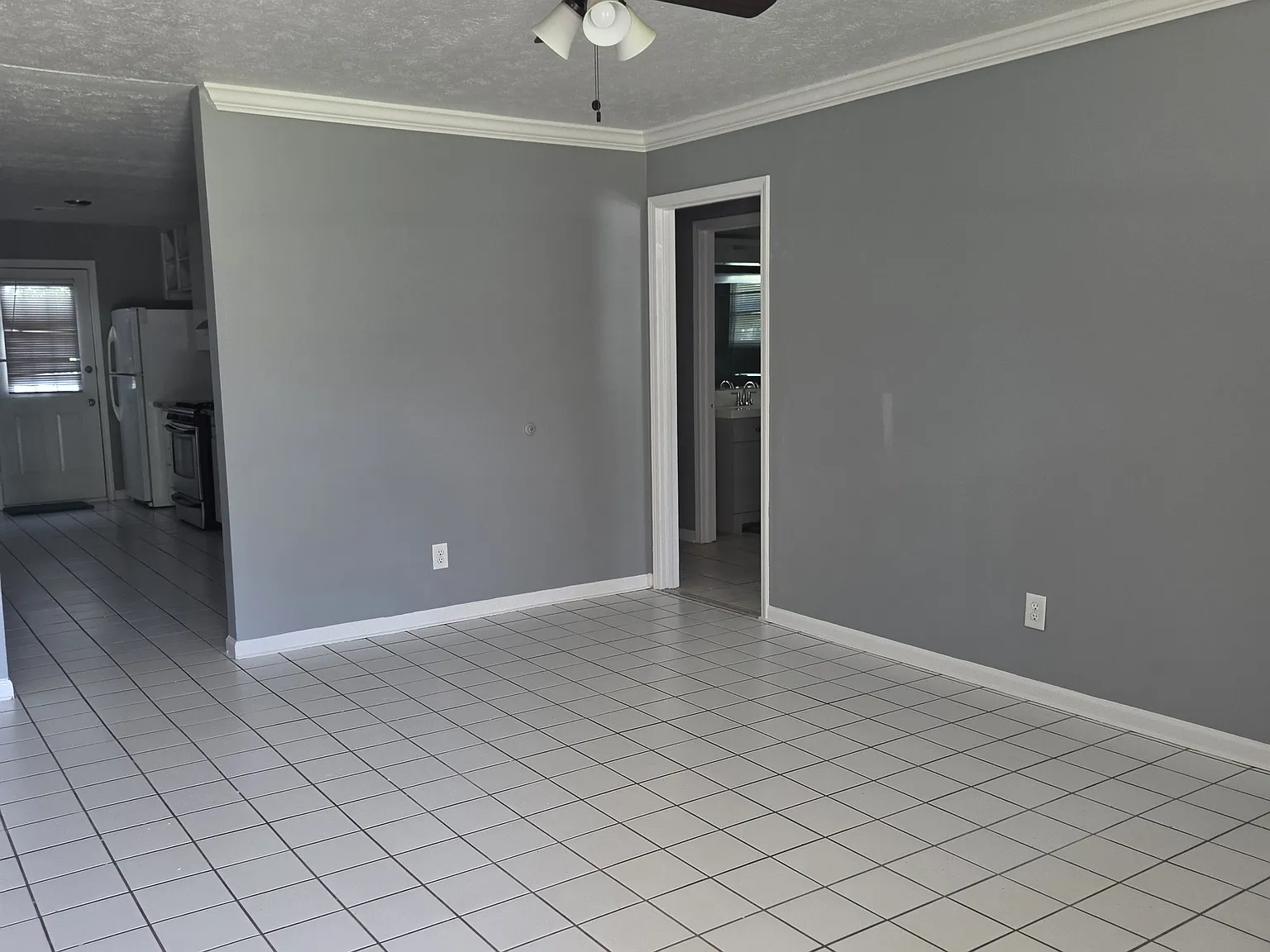 Duluth Duplex — Photo 2