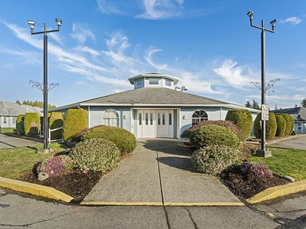 1450 McCallum Rd #4, Abbotsford, BC V2S 8A5