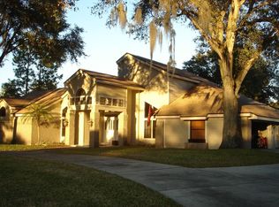 1859 Maple Leaf Dr, Windermere, FL 34786