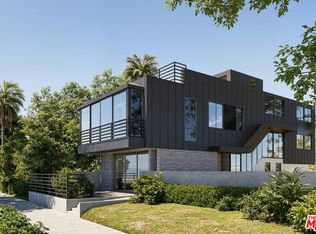404 Linnie Canal, Venice, CA 90291