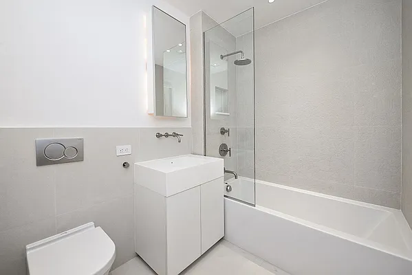 Rented by Compass | media 52