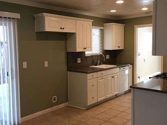 3rd image of 1725 S Nedra Pl