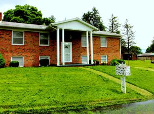 136 Beechwood Blvd, Steubenville, OH 43953