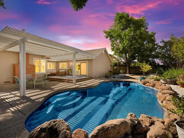 2094 Larchmont Circle, Fairfield, CA 94534