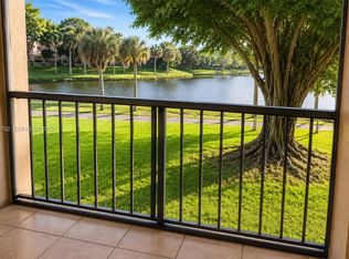 15295 SW 107th Ln APT 1023, Miami, FL 33196