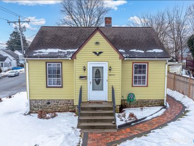 18 Dallas Avenue, Waterbury, CT, 06705