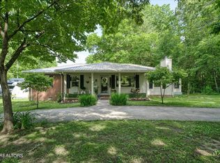 303 Old Pomona Rd, Crossville, TN 38571