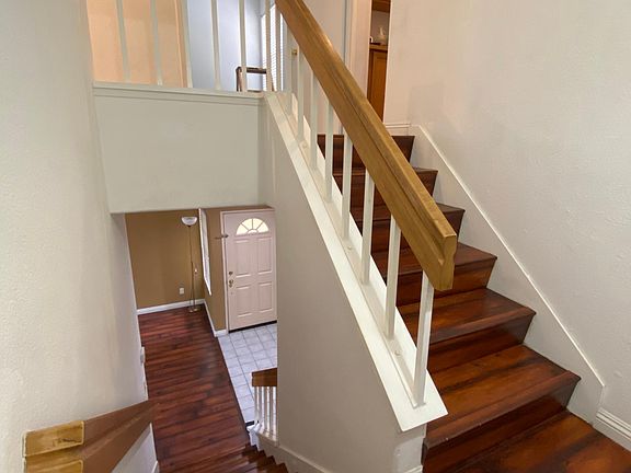 3rd image of 11016 Creekbridge Pl